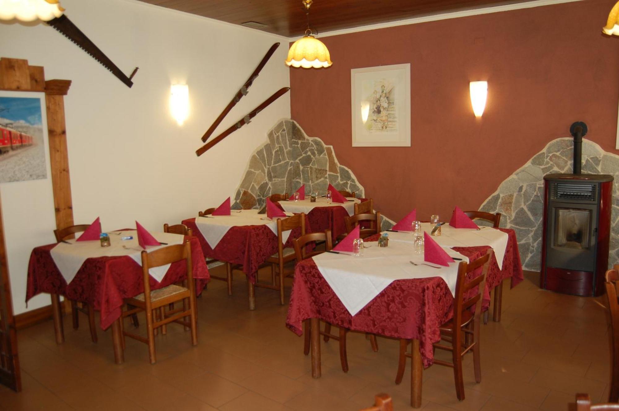 Hotel Delle Alpi Sondalo Exterior foto